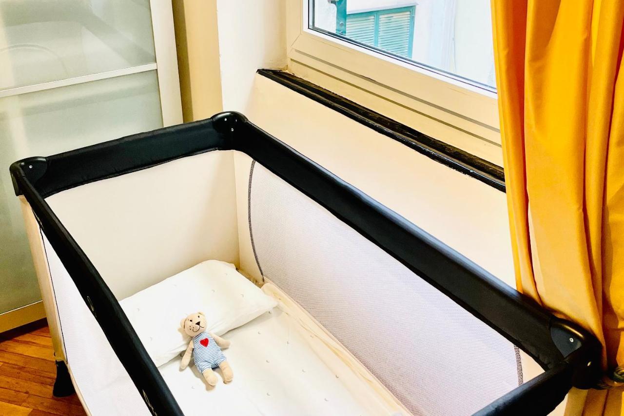 Ferienwohnung Neve 9, La Tua Casa Nel Cuore Di Genova Exterior foto